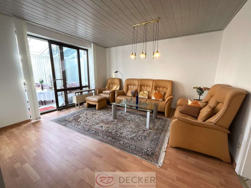 Immobilie in Inning am Holz - Ihr neues Zuhause: Familienfreundliches EFH mit viel Platz ++Decker Immobilien++ - Bild 3