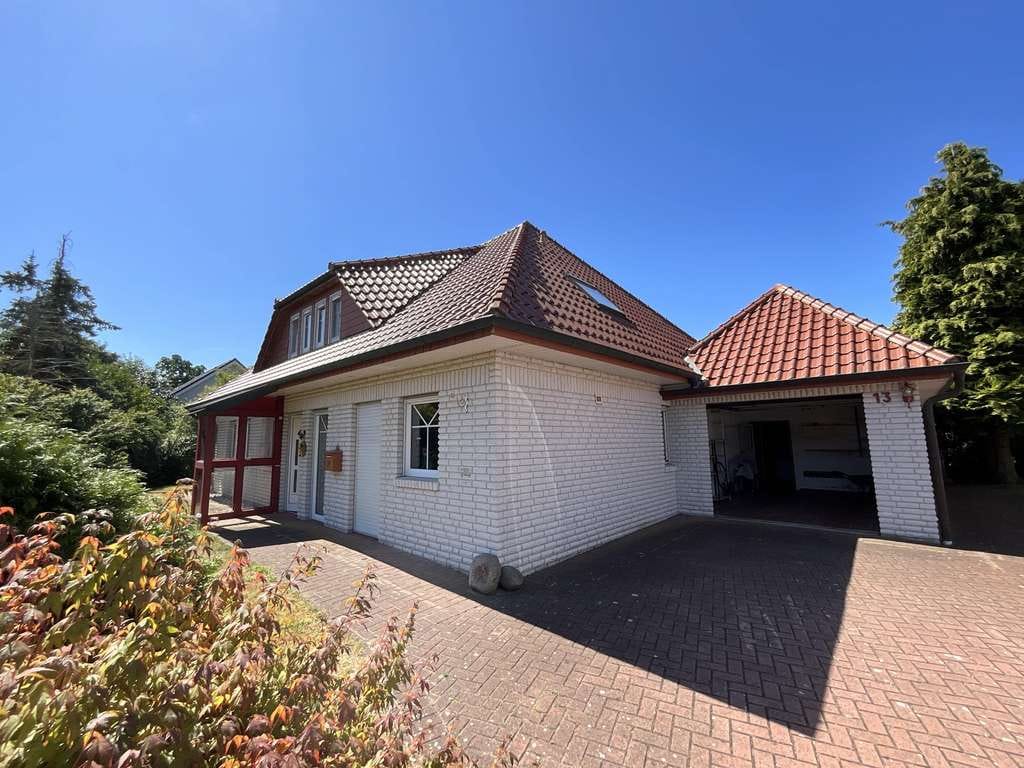 Immobilie in Herzlake - Großzügiger Winkel-Bungalow in begehrter Wohnlage von Herzlake - Bild 2