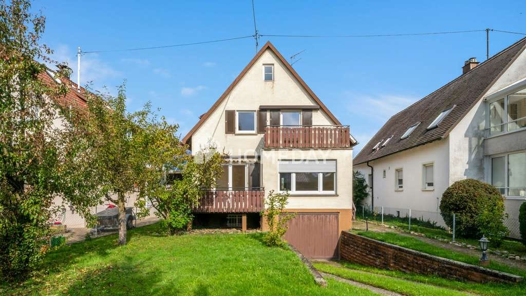 Immobilie in Eberdingen - Charmantes Zweifamilienhaus mit großem Garten, Garage und Scheune – vielseitiges Haus mit Potenzial - Bild 0