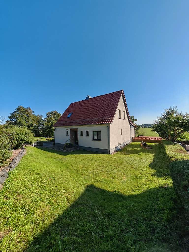 Immobilie in Fichtwald - Freistehendes EFH mit Sonnenterrasse und schöner Aussicht zu verkaufen! - Bild 0