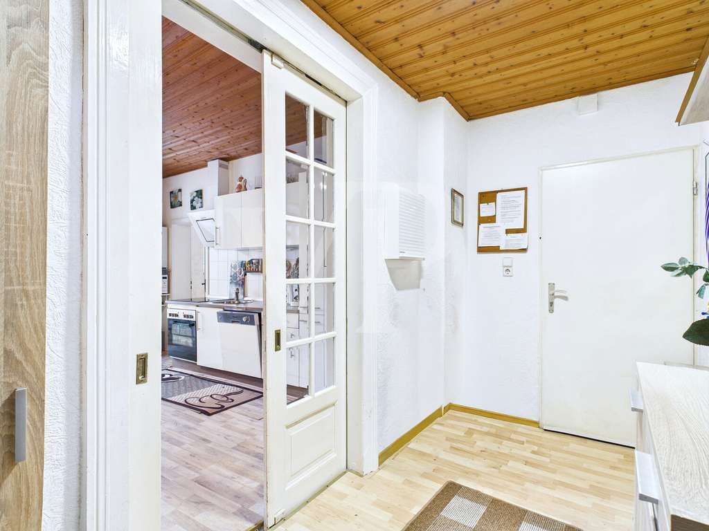 Immobilie in Hagermarsch - Erdgeschosswohnung - Ihr Erst- oder Zweitwohnsitz in einer alten Schule am Feldrand - Bild 2
