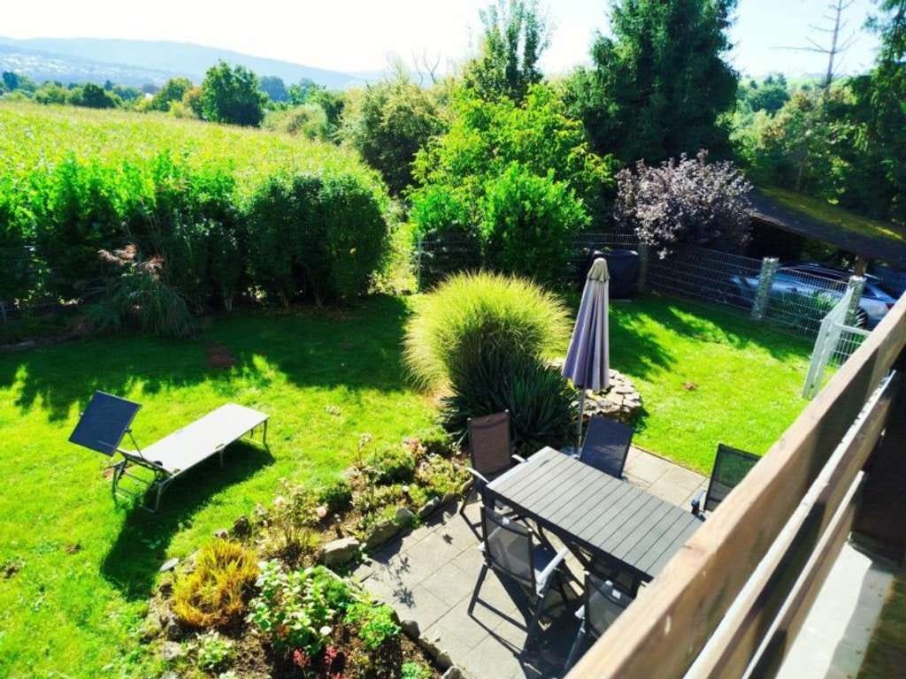 Immobilie in Melsungen - Beste Lage zwischen Stadt und Natur!
Exklusives Architektenhaus mit Solar- & PV-Anlage - Bild 4