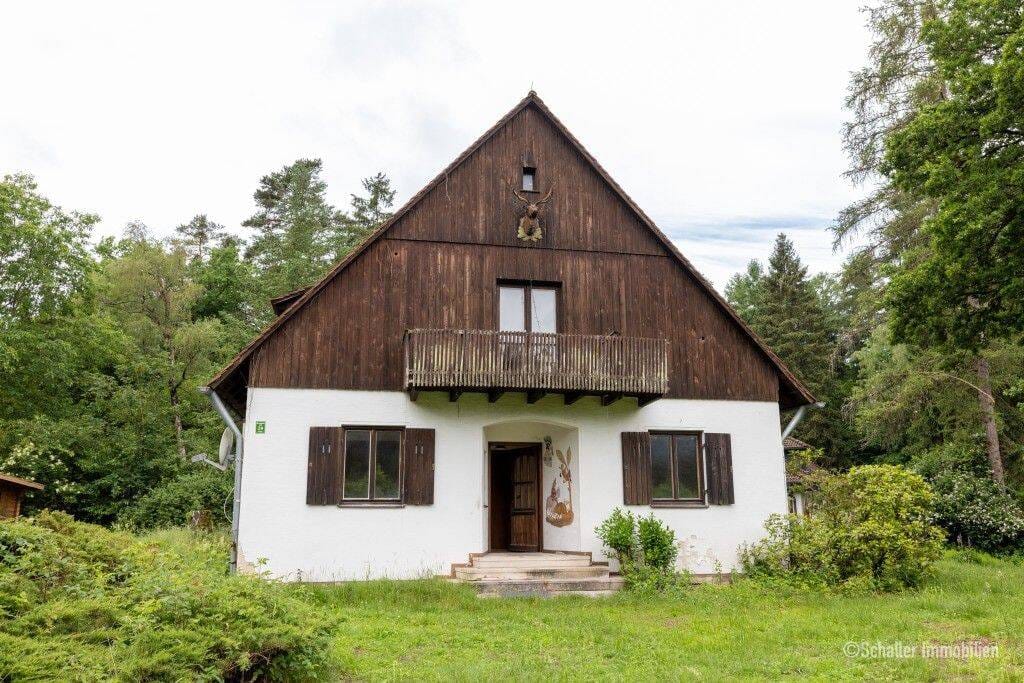 Immobilie in Schwarzenbruck - Für Naturliebhaber - Forsthaus in Schwarzenbruck / Haus kaufen - Bild 1