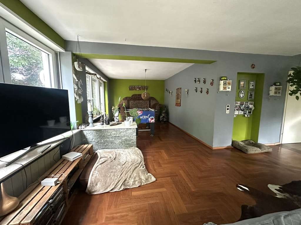 Immobilie in Kahl am Main - Großzügiges Einfamilienhaus auf weitläufigem Grundstück – Potenzial für weitere Bebauung - Bild 3