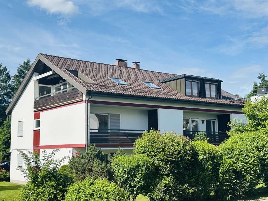 Immobilie in Lindau (Bodensee) - Kapitalanleger aufgepasst! 
***Bezuzgsfreie 
2 Zimmer Wohnung 
mit Balkon im Wannental!*** - Bild 0
