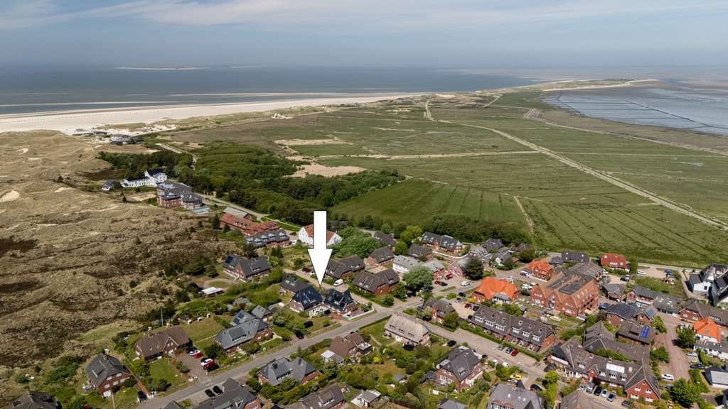 Immobilie in Norddorf auf Amrum - Renditestarke Ferienimmobilie mit 180° Meerblick auf Amrum - Bild 1