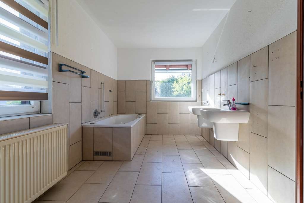 Immobilie in Sassenburg - Gifhorn Haus Kaufen. Haus Kaufen Sassenburg. Haus In Gifhorn Kaufen. Haus Kaufen In Sassenburg. TOP! - Bild 3