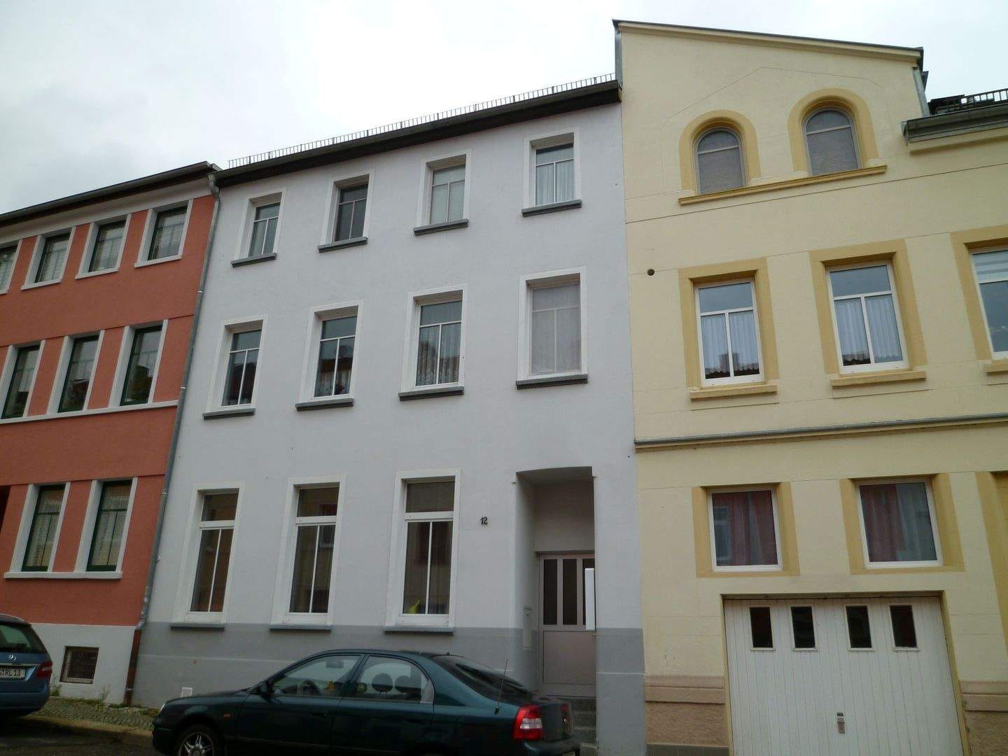 Immobilie in Gera - Kleines Mehrfamilienhaus in guter Lage - Bild 0