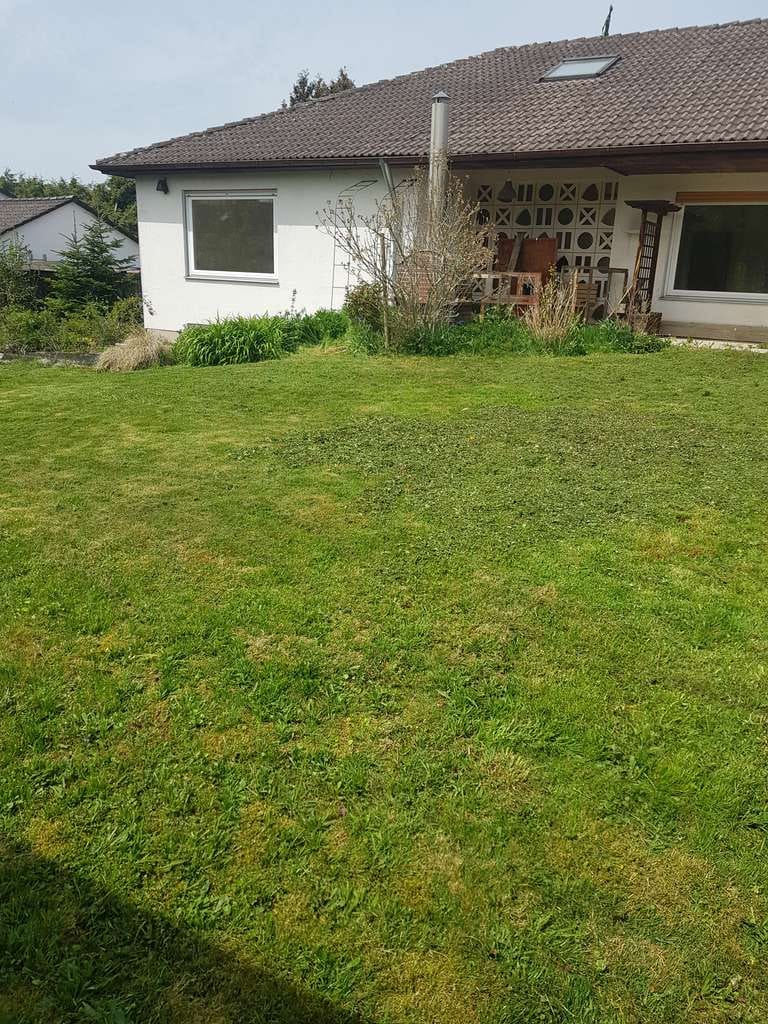 Immobilie in Adelshofen - Wohnen mit Charakter: Einfamilienhaus in Adelshofen - Bild 1