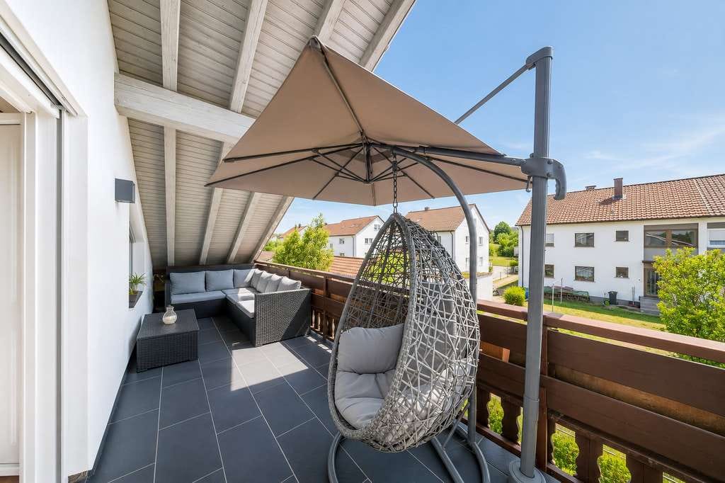 Immobilie in Beimerstetten - Dachwohnung - sonnig, originell, modern - Bild 1