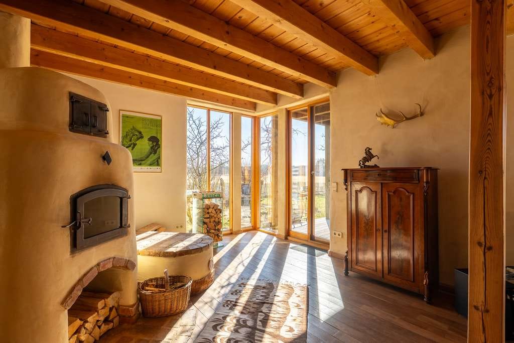 Immobilie in Kremmen - Ein Refugium aus Holz, Licht und Weite! Stilvolles Ökohaus inmitten der Natur - Bild 4
