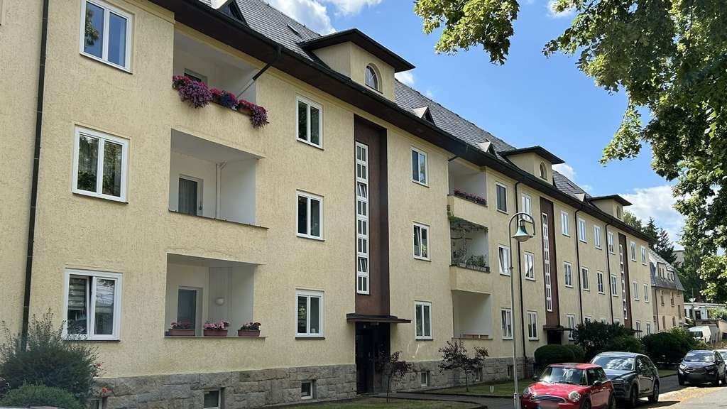 Immobilie in Rodewisch - Große Wohnung - 2 Balkone - super Lage ! - Bild 0