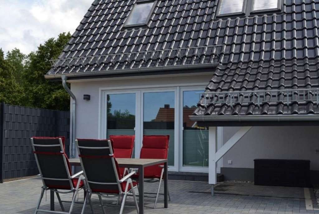 Immobilie in Biendorf - Charmante Doppelhaushälfte nahe der Ostsee - möbliert, modern & bezugsfertig! - Bild 2