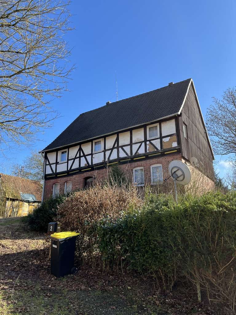 Immobilie in Staufenberg - Einfamilienhaus in Staufenberg-Lutterberg - Bild 0