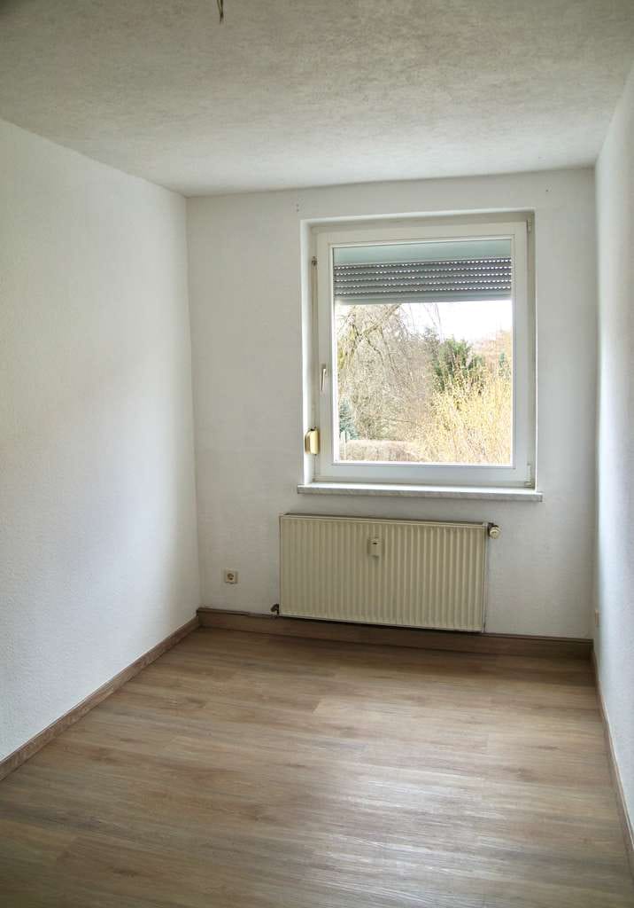 Immobilie in Hohenstein-Ernstthal - Charmante 3-Raum-Wohnung - ideal für Eigennutzer oder Kapitalanleger - Bild 4