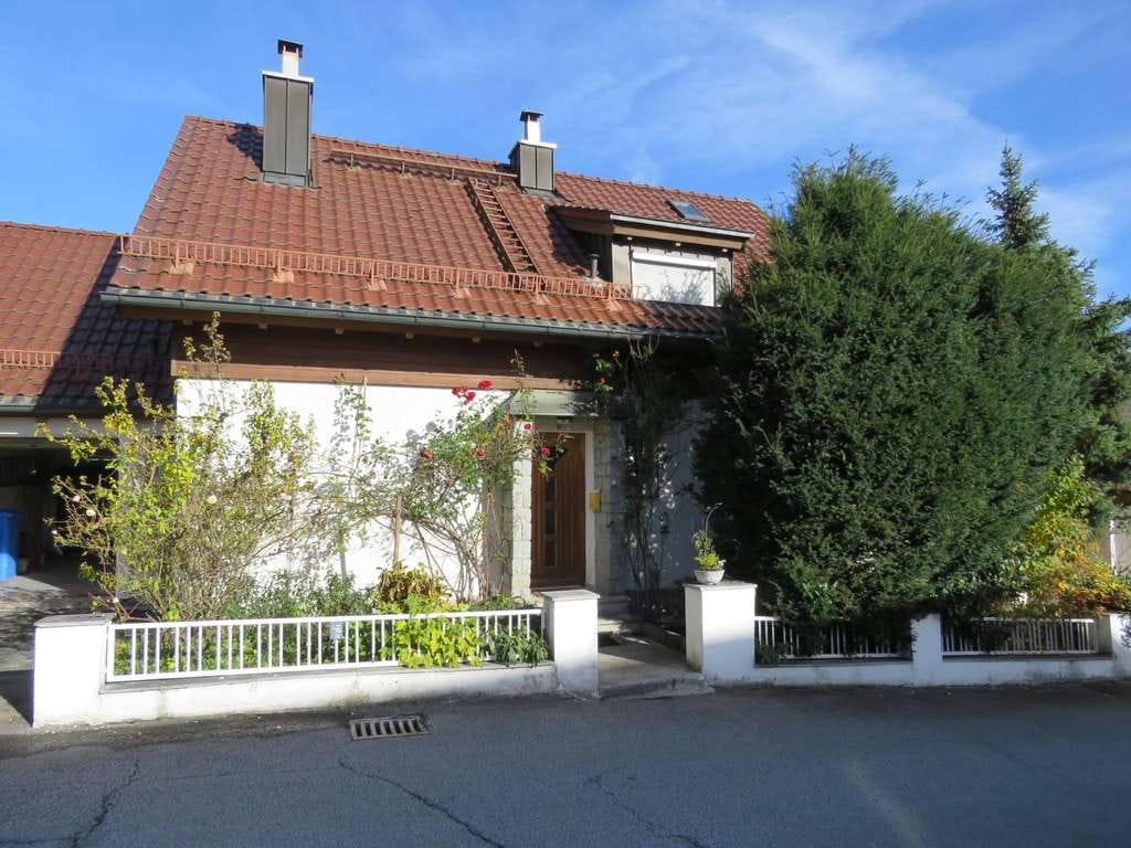 Immobilie in Deggendorf - Einfamilienhaus mit Einliegerwohnung in ruhiger Aussichtslage am Stadtrand von Deggendorf/Kohlberg - Bild 4