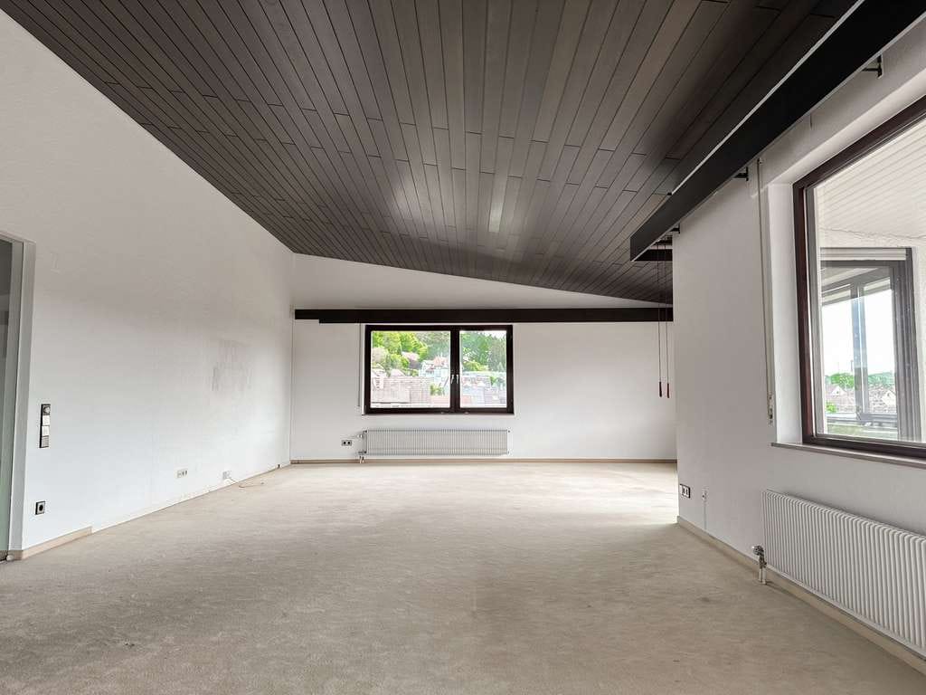 Immobilie in Reichenbach an der Fils - Penthouse-Unikat über den Dächern von Reichenbach  - Bild 2