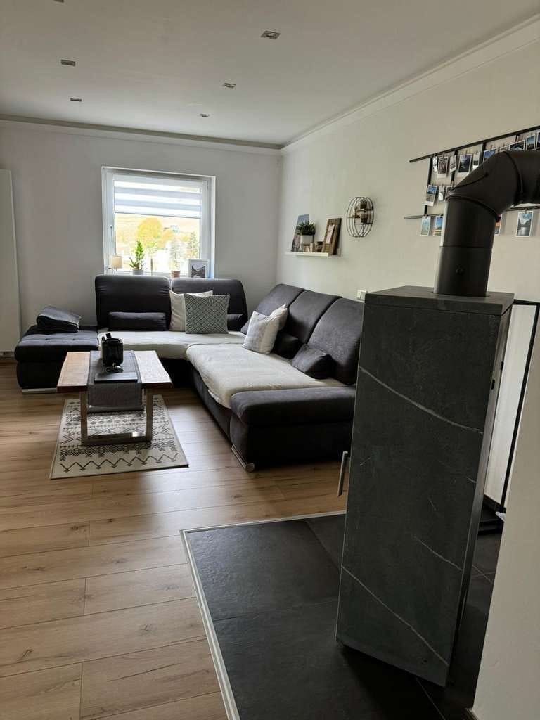 Immobilie in Westerngrund - Modernes Wohnen: Saniertes 3-Zimmer-Apartment, Terrasse mit Garten-Idylle im Kahlgrund/Westerngrund - Bild 3