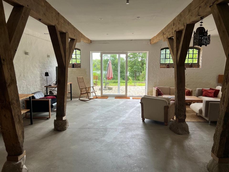 Immobilie in Gnoien - Der alte Gutshaus-Speicher am See - Bild 0