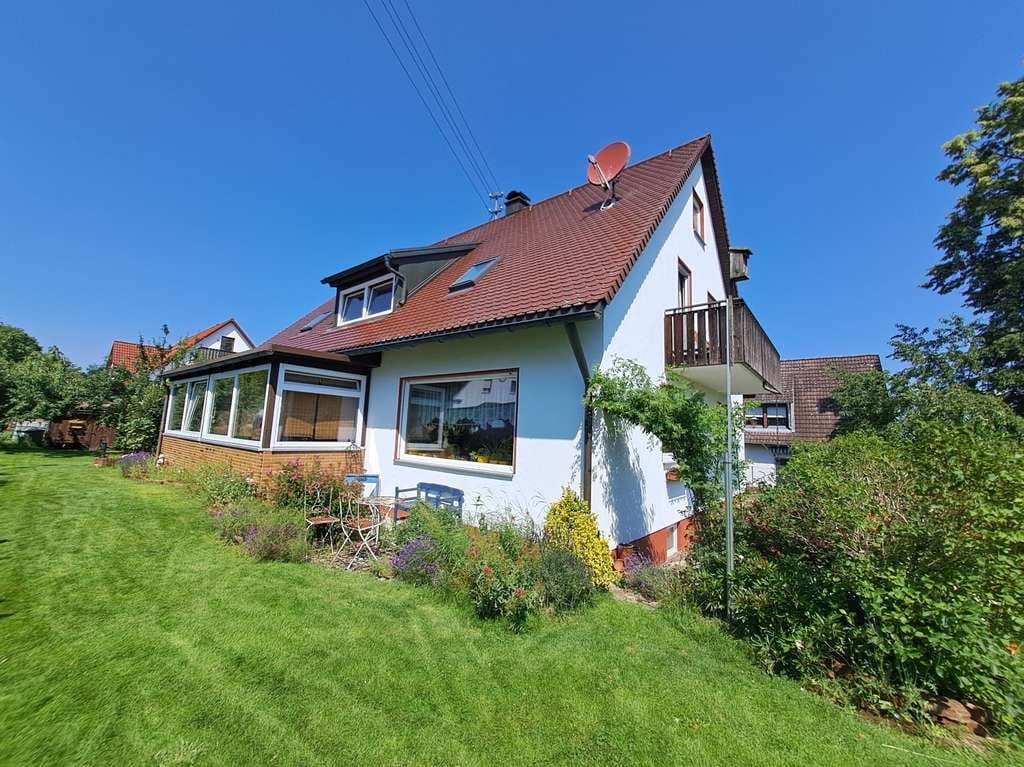 Immobilie in Kutzenhausen - Familienidylle pur: Ein- bzw. Zweifamilienhaus mit wunderschönem Garten - Bild 0