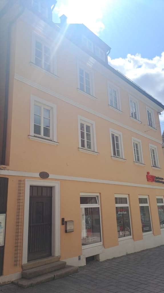 Immobilie in Ellwangen (Jagst) - Wohn- und Geschäftshaus in Top-Innenstadtlage - Bild 2