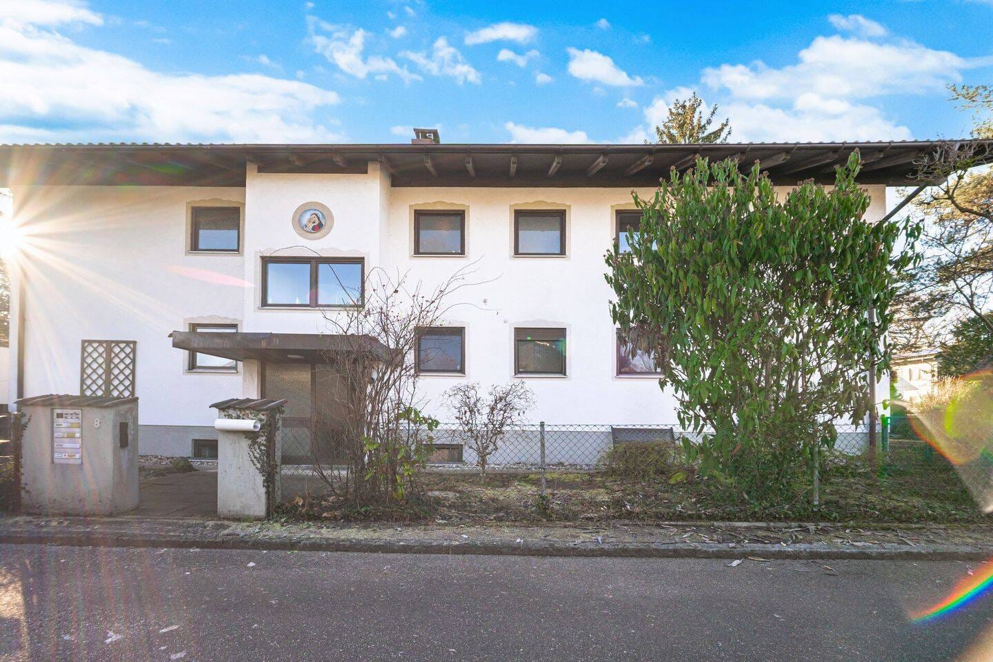 Immobilie in Gräfelfing - Zwei Etagen, ein großes Familienkapitel - vielseitiges Mehrfamilienhaus - jetzt erleben - Bild 2