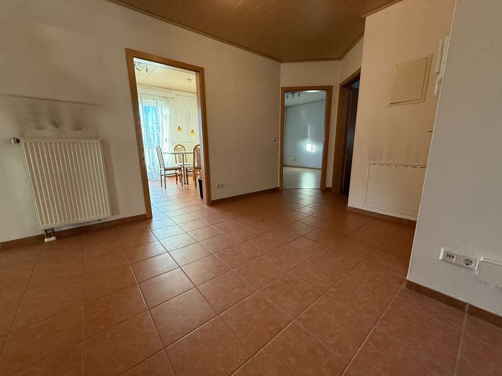 Immobilie in Leimersheim - Bezugsfrei - Schöne 3-ZKB inkl. Einbauküche, Balkon und 2 Stellplätze - Bild 2