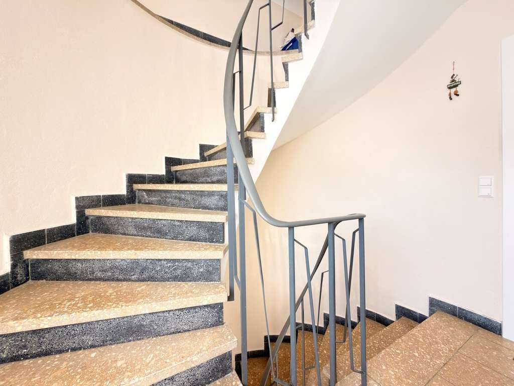 Immobilie in Leinfelden-Echterdingen - Gemütliche 1-Zimmer-Wohnung mit Tageslichtbad & viel Charme in ruhiger Wohnlage - Bild 4