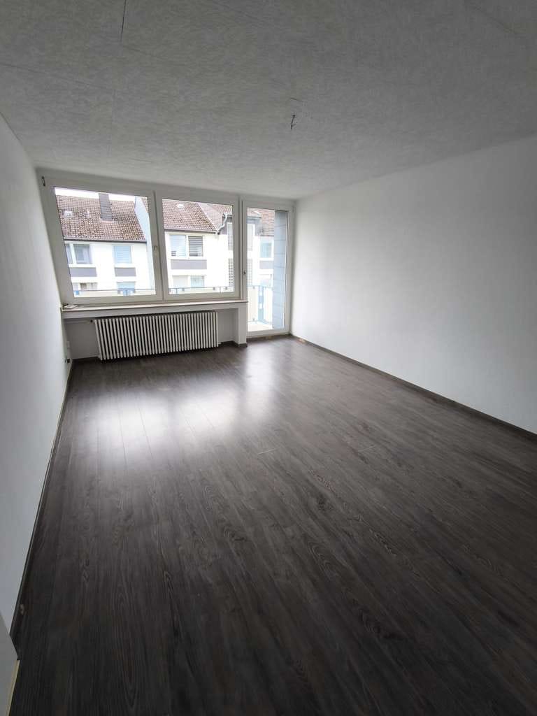 Immobilie in Waldbröl - ohne Makler und sofort einziehen! 2-Zimmer-Wohnung mit Balkon in Waldbröl - Bild 2