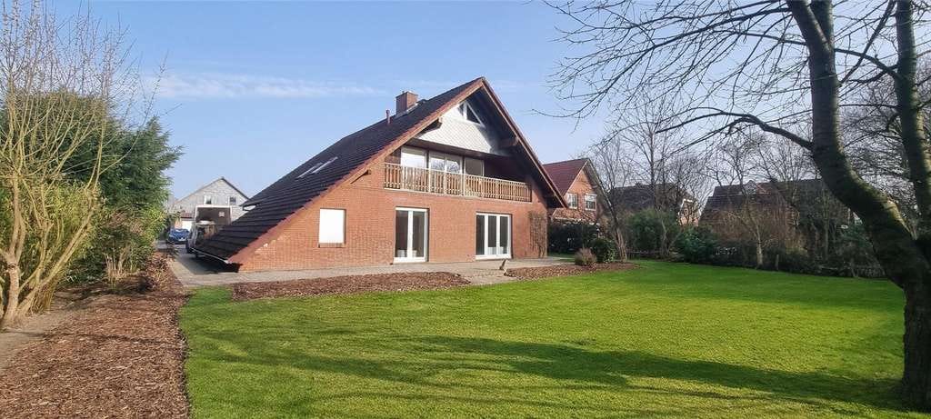 Immobilie in Leezen - Großzügiges Haus (1998) | 240 m² WF | 911 m² GS | provisionsfrei - Bild 1