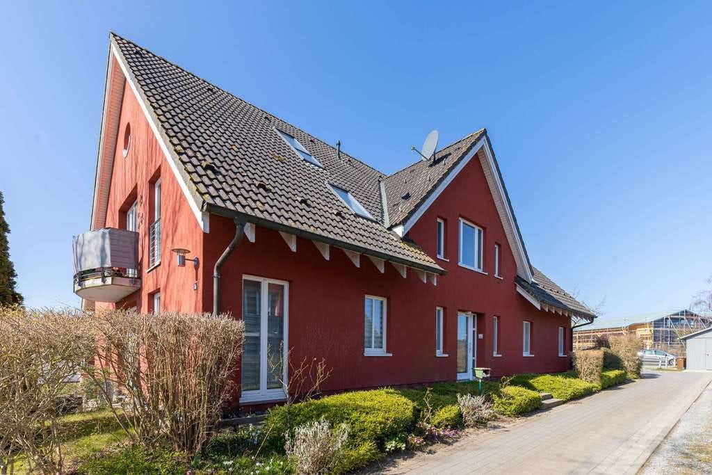 Immobilie in Mönchgut - Maisonette-Wohnung mit sonnigem Balkon und 2 Schlafzimmer - in Middelhagen auf der Insel Rügen - Bild 2