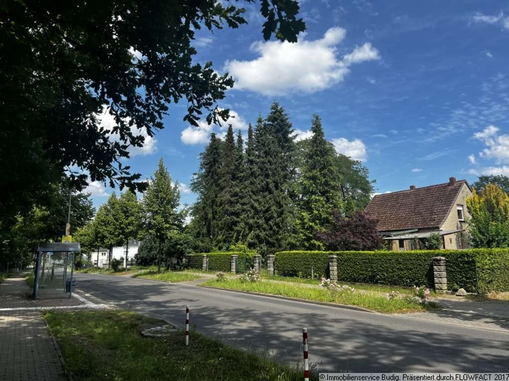 Immobilie in Fredersdorf-Vogelsdorf - Handwerkerobjekt mit guter Substanz und großem Potential - Bild 1
