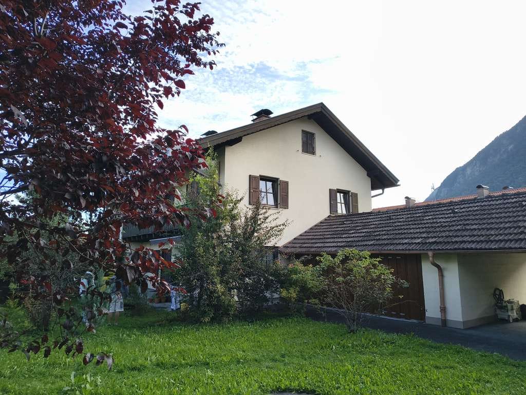 Immobilie in Eschenlohe - Charmante 2-Zi Wohnung im 1. OG mit Tageslichtbad - Bild 1