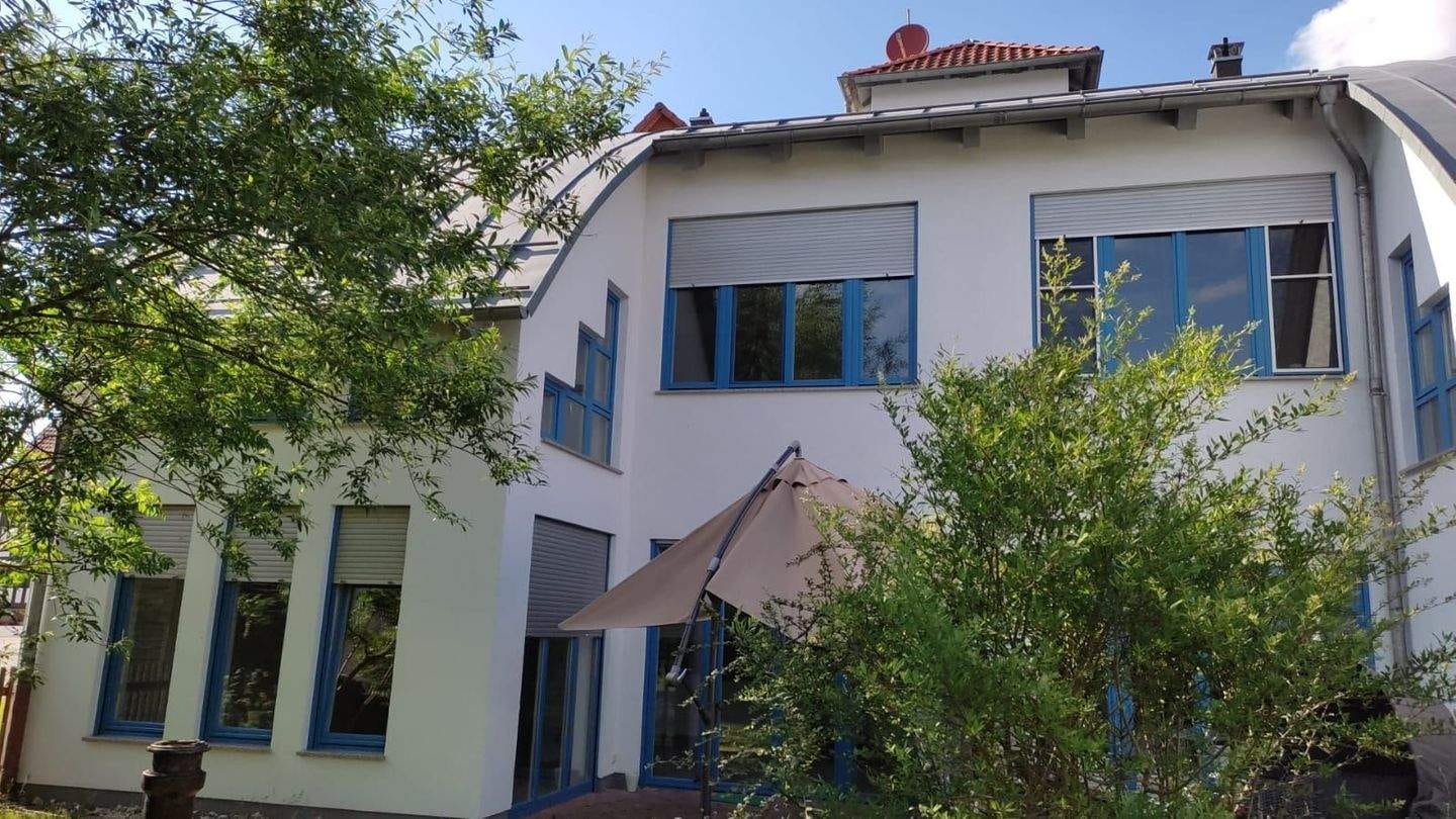 Immobilie in Gerstungen - Attraktives Mehrfamilienhaus mit 7 vermieteten Wohnungen - solide Kapitalanlage - Bild 1