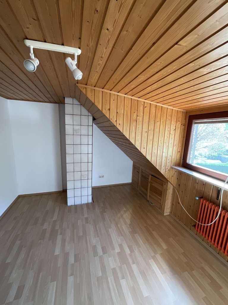 Immobilie in Zell im Wiesental - Großes renovierungs bedürftiges Wohnhaus in Zell Atzenbach 329.000 € - Bild 2