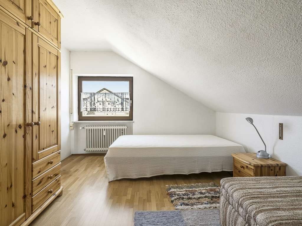 Immobilie in Meersburg - Weitblick vom Balkon! 3-Zimmer-Dachgeschosswohnung - Bild 4