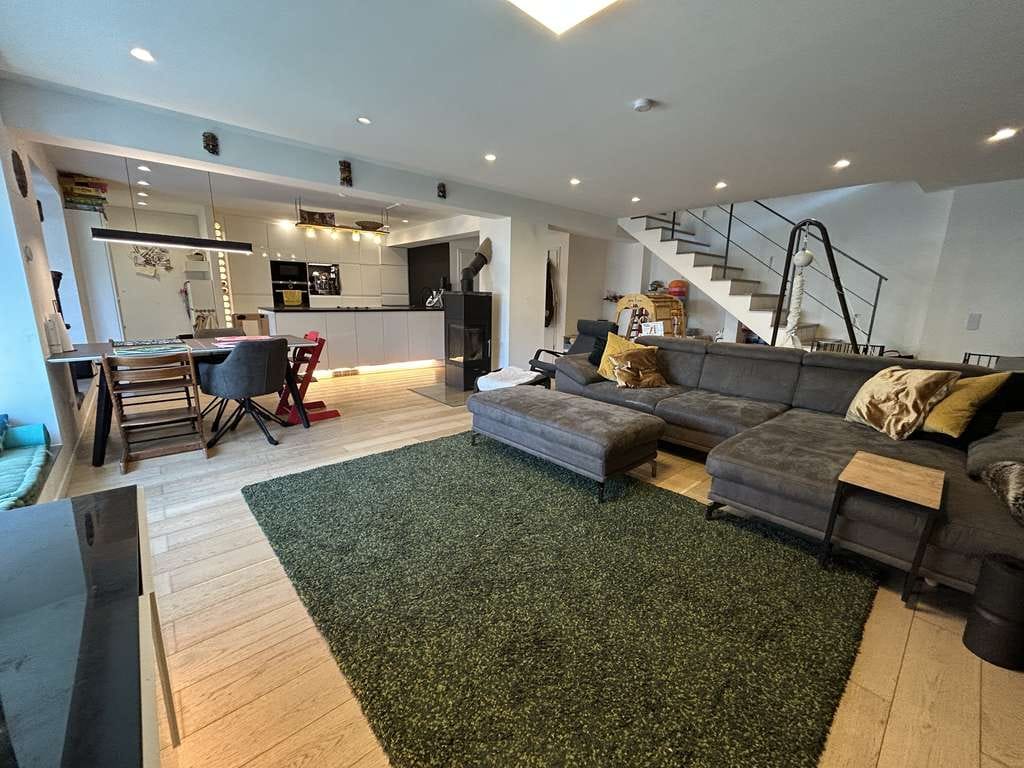 Immobilie in Weissach im Tal - Exklusives Familien‑Doppelhaus mit top Energieeffizienz in Weissach im Tal - Bild 2