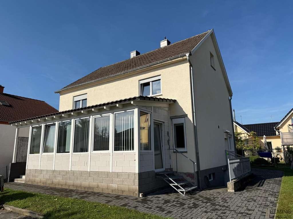 Immobilie in Guntersblum - HEMING-IMMOBILIEN -  1 EFH oder auch 3 kleine Wohnungen - mit großem Garten - Bild 0