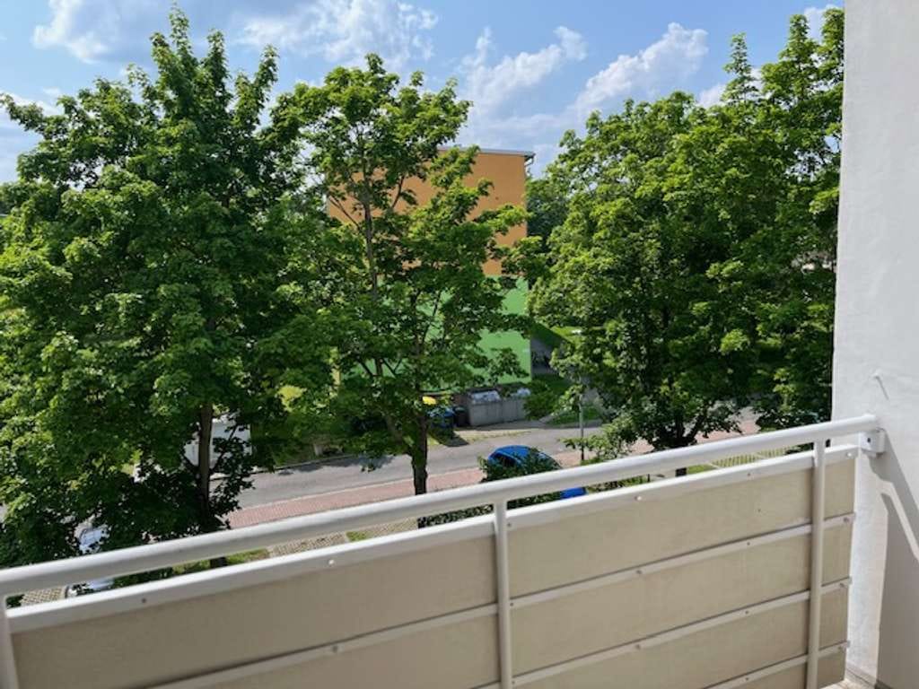 Immobilie in Zwenkau - Freie 3 Raumwohnung mit Stellplatz in paar Minuten  zum See - Bild 3