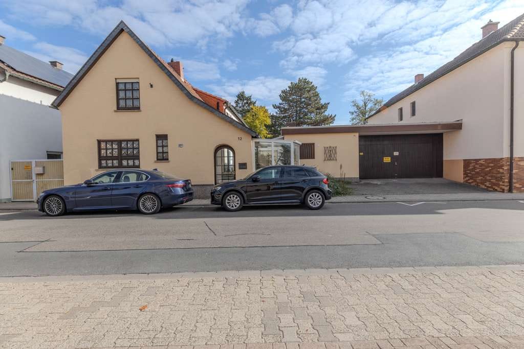 Immobilie in Fußgönheim - !!= Großes Wohnhaus mit Praxis und Garten – vielseitiges Anwesen in Fußgönheim =!! - Bild 0
