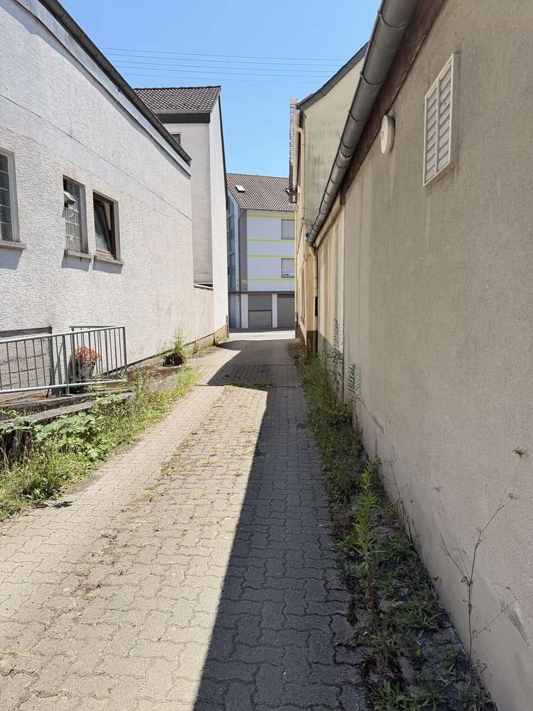 Immobilie in Lambrecht - Wohn- und Geschäftshaus in zentraler Lage von Lambrecht - Bild 2