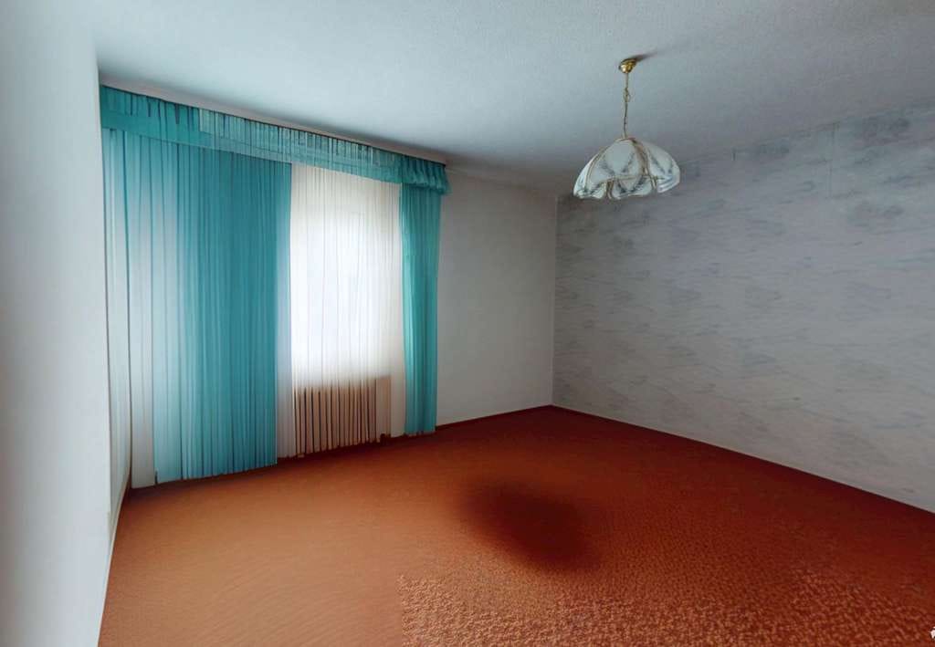 Immobilie in Undenheim - Großzügiger Bungalow auf einem wunderschönen Eckgrundstück - Bild 3