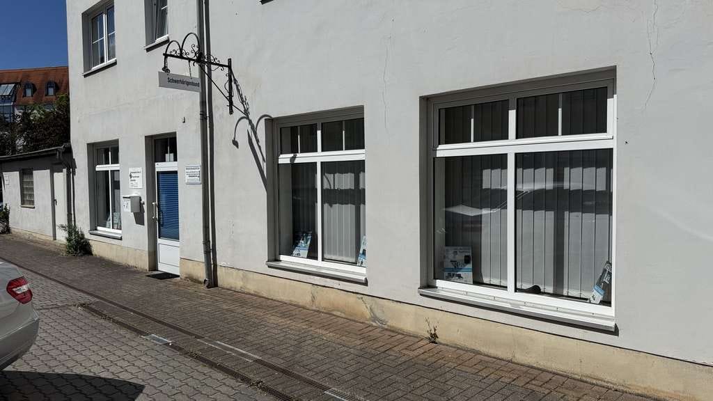 Immobilie in Borna - Wir verkaufen ein Wohn- und Geschäftshaus im Stadtkern von Borna. - Bild 3