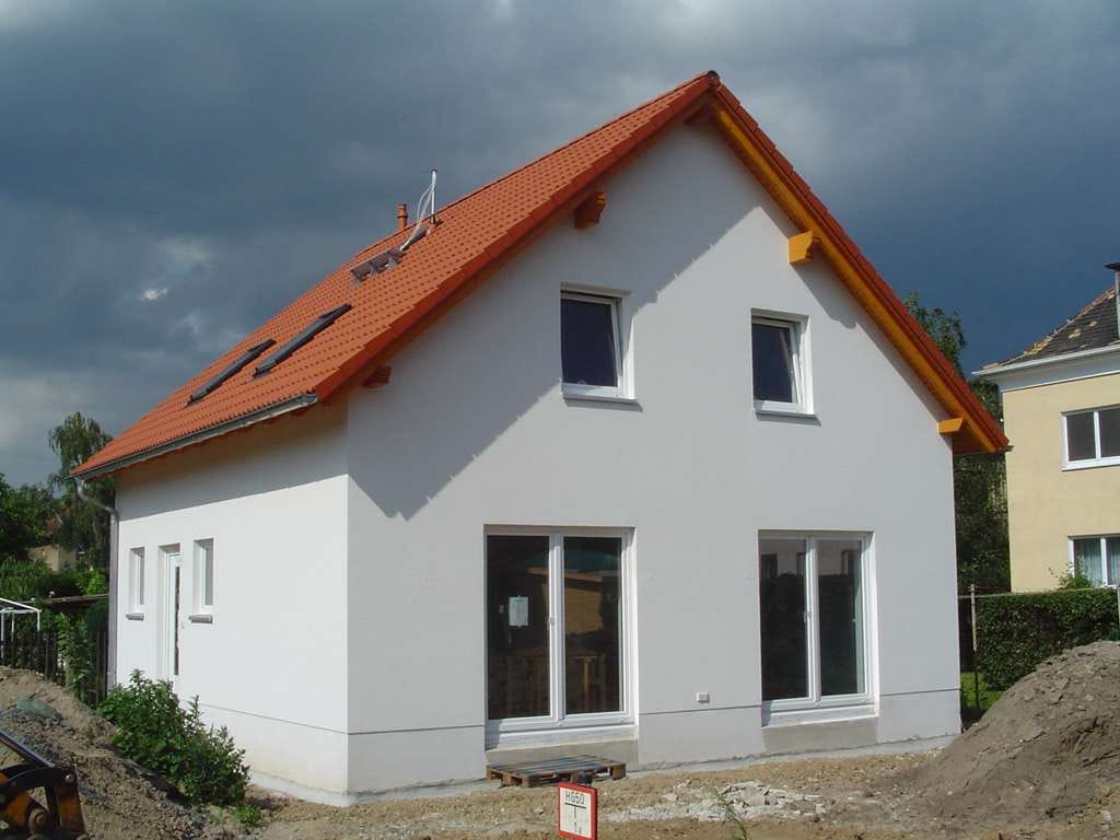 Immobilie in Naunhof - Grundstück Naunhof ! 5 Zimmer, Ton-Dachziegel, Wärmepumpe, Fußbodenheizung, Grundriss variabel ! - Bild 0