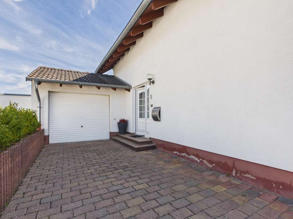 Immobilie in Hochstetten-Dhaun - Ruhig. Freistehend. Großzügig. – Magu-Einfamilienhaus mit Gartenparadies - Bild 0