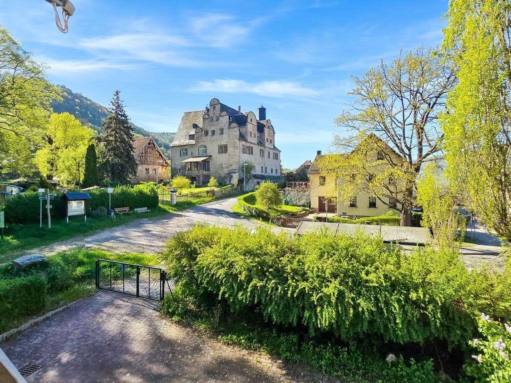 Immobilie in Saalfeld/Saale - ein perfektes Haus für die kleine Familie (A1720) - Bild 1