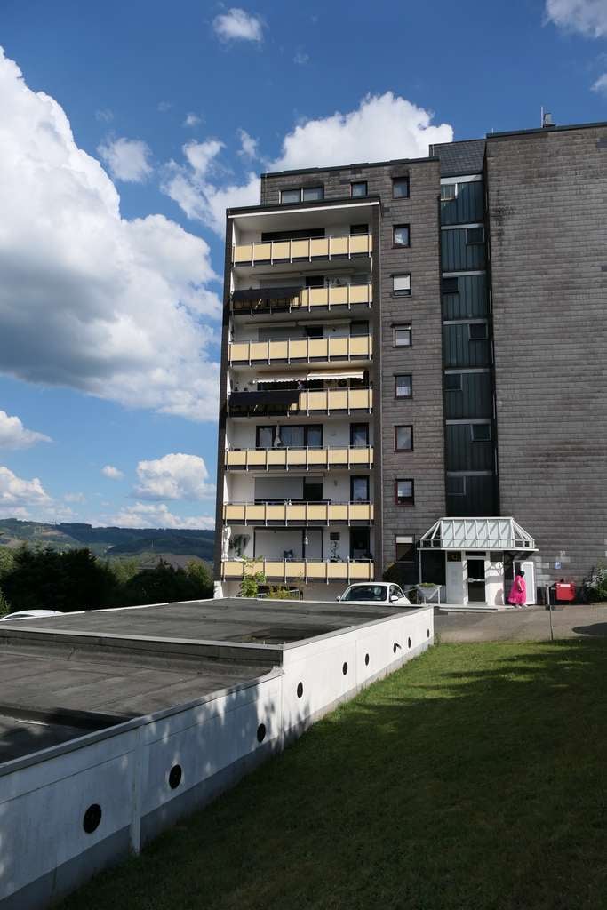 Immobilie in Hilchenbach - Wohnen in der Stille der Natur - Bild 2