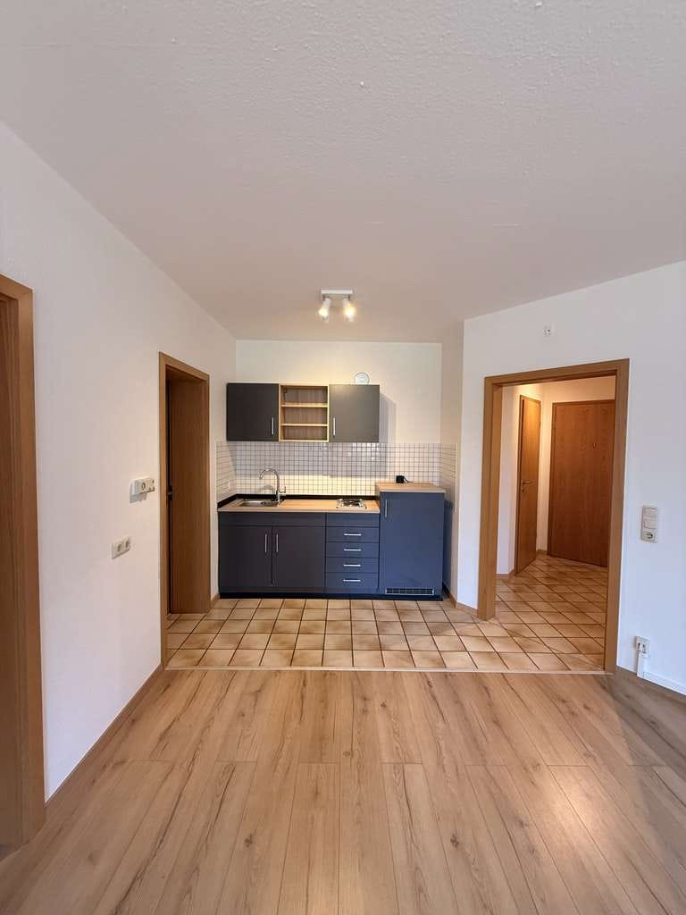 Immobilie in Erlenbach am Main - Charmante 2-Zimmer-Souterrain-Wohnung - Bild 0
