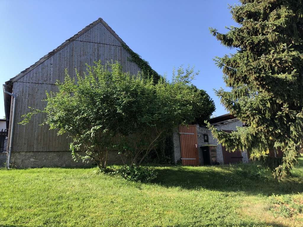 Immobilie in Großschwabhausen - Großschwabhausen : Ländliche Idylle vor den Toren Jenas - Bauernhaus mit Garten, Nebengelaß + Garage - Bild 1