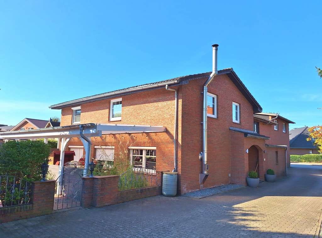Immobilie in Groven - Ensemble aus Mehrfamilienhaus & modernem Einfamilienhaus - Bild 1